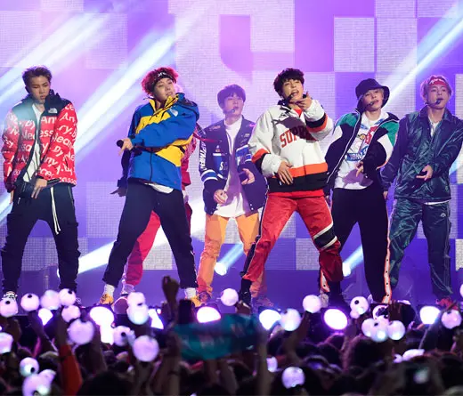 No te pierdas el mini concierto que dio BTS en el show de Jimmy Kimmel. 